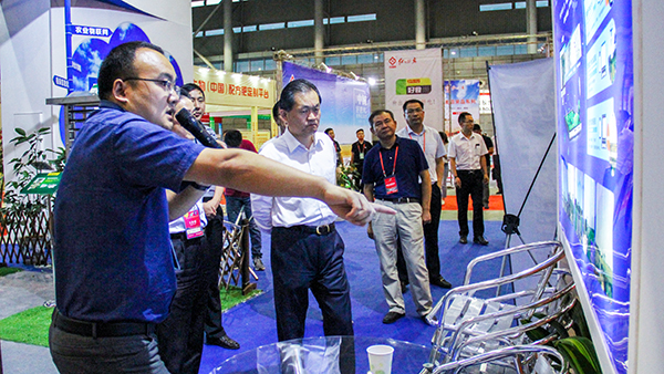 ����ʡ��ʡ�L����� ȡ�������r(n��ng)��Bʡ�м���(sh��)��(j��)ƽ�_�����x���O(ji��n)�y�A(y��)��ƽ�_