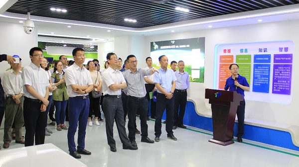 �x����һ�Ѕ��^�������rչ�d