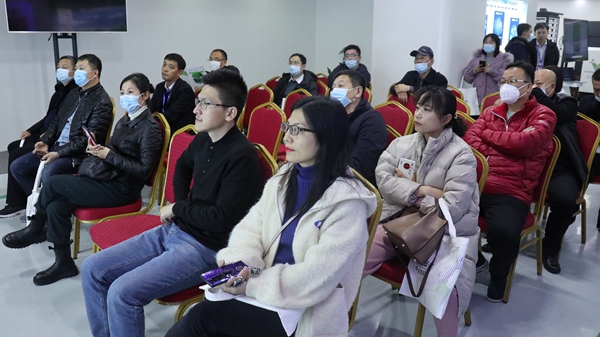 �W(xu��)�T�� ȡ�ش��x����(li��n)�W(w��ng)���ܙz�y(c��)ϵ�y(t��ng)��B