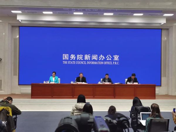 ����Ժ���k������2021��1��13�գ�������������10�r�e�����l(f��)����